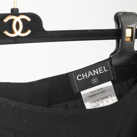 Chanel Black Wool-Blend Panelled A-Line Knee-Length Skirt - Picture 8 of 11